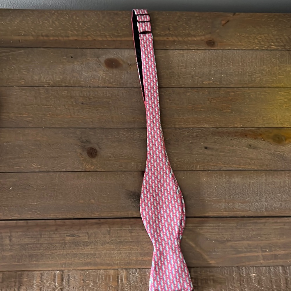 COPY - Adjustable Vineyard Vines Bowtie